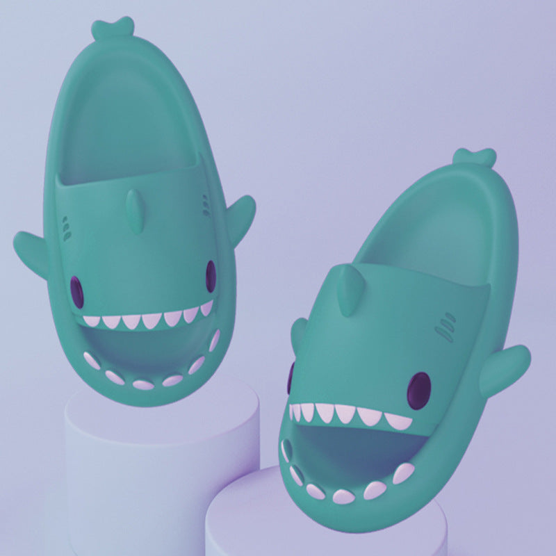 Cartoon Shark Hausschuhe